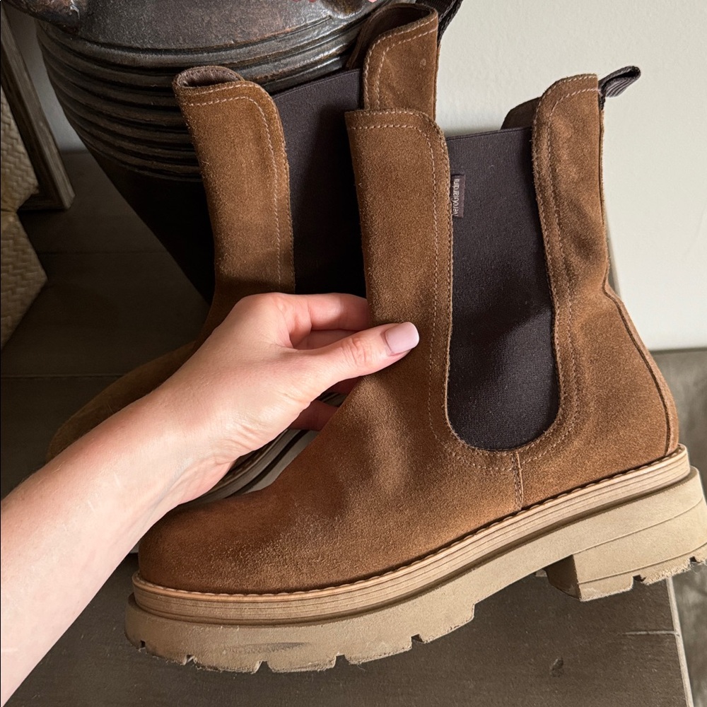 Nero Giardini Made in Italy Suede Boots